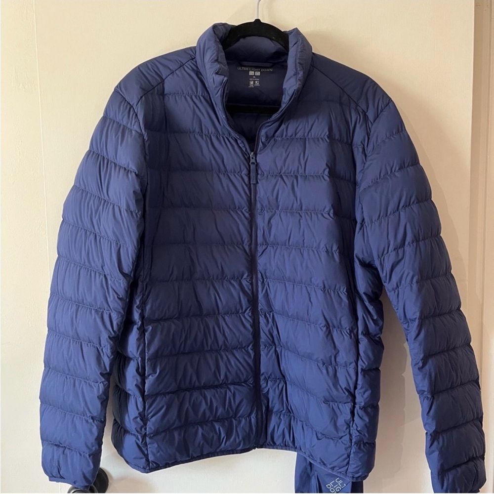 Uniqlo Men's Navy Ultra Light Down Jacket